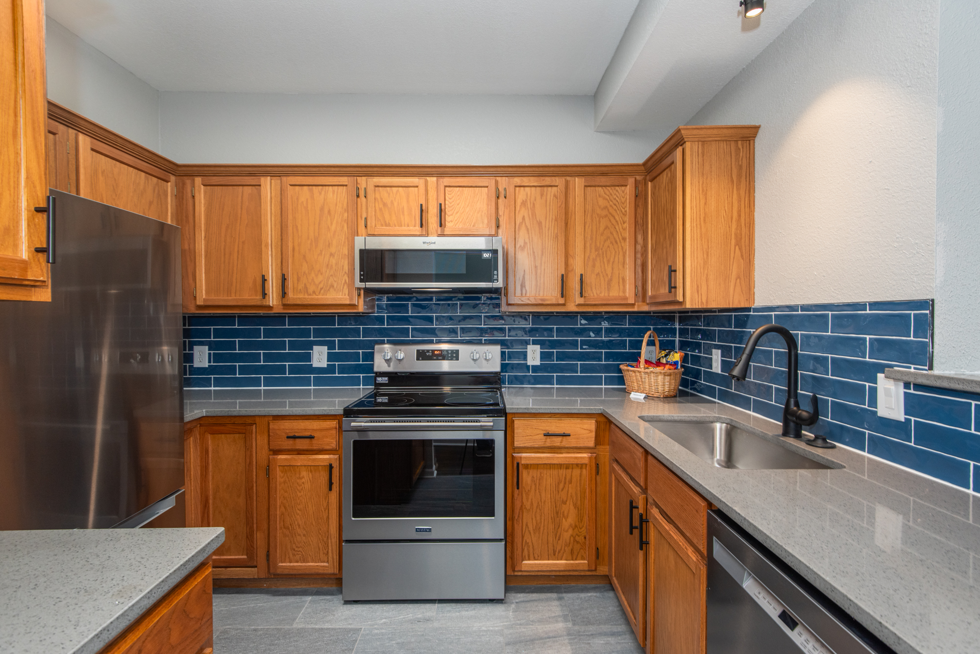 1605 Tennessee St - D19