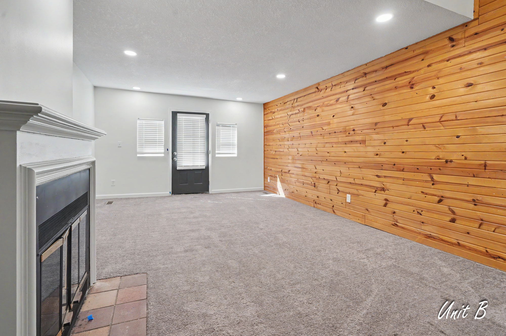 2901 University Drive - B