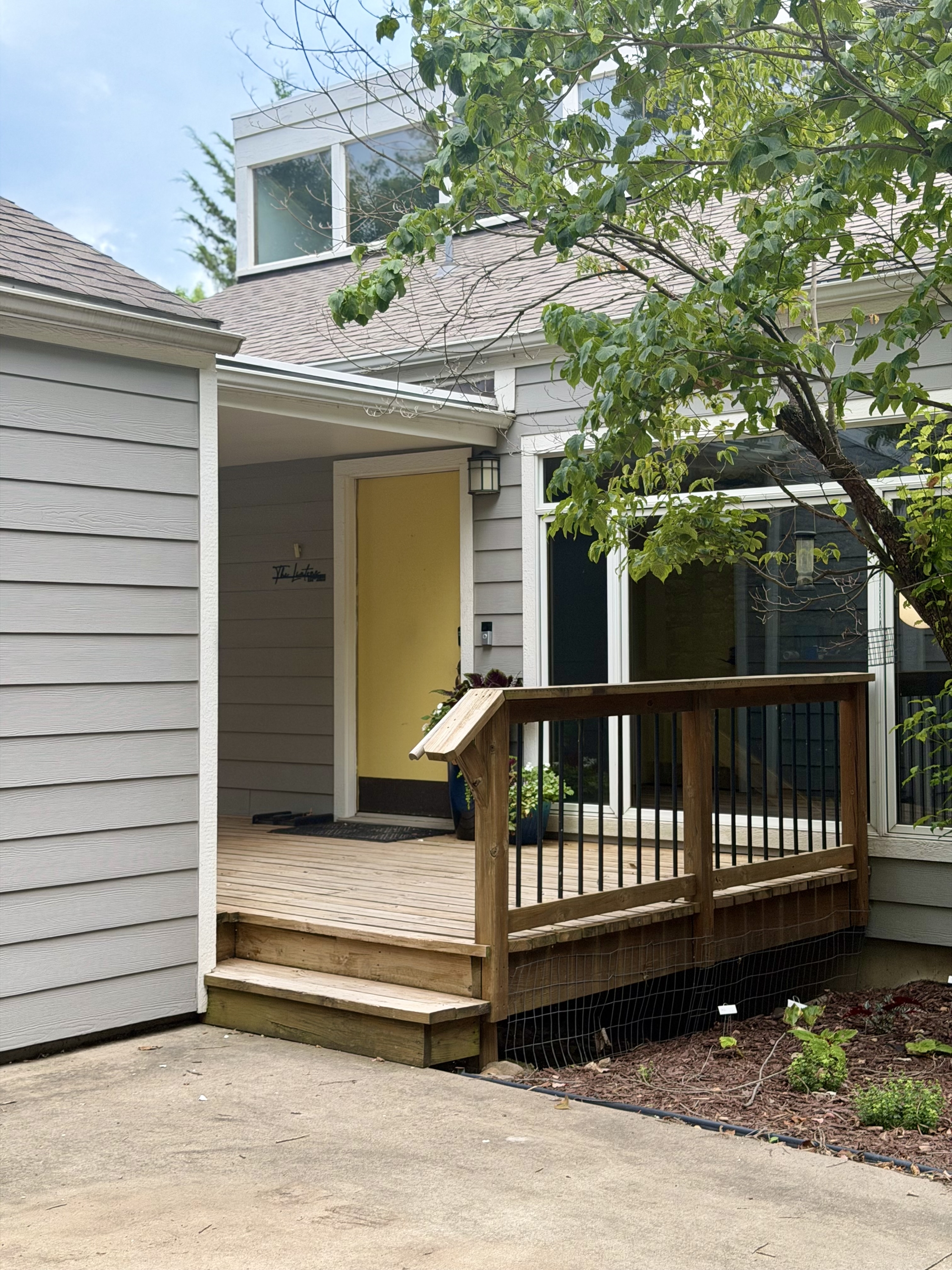 2708 Stratford Road