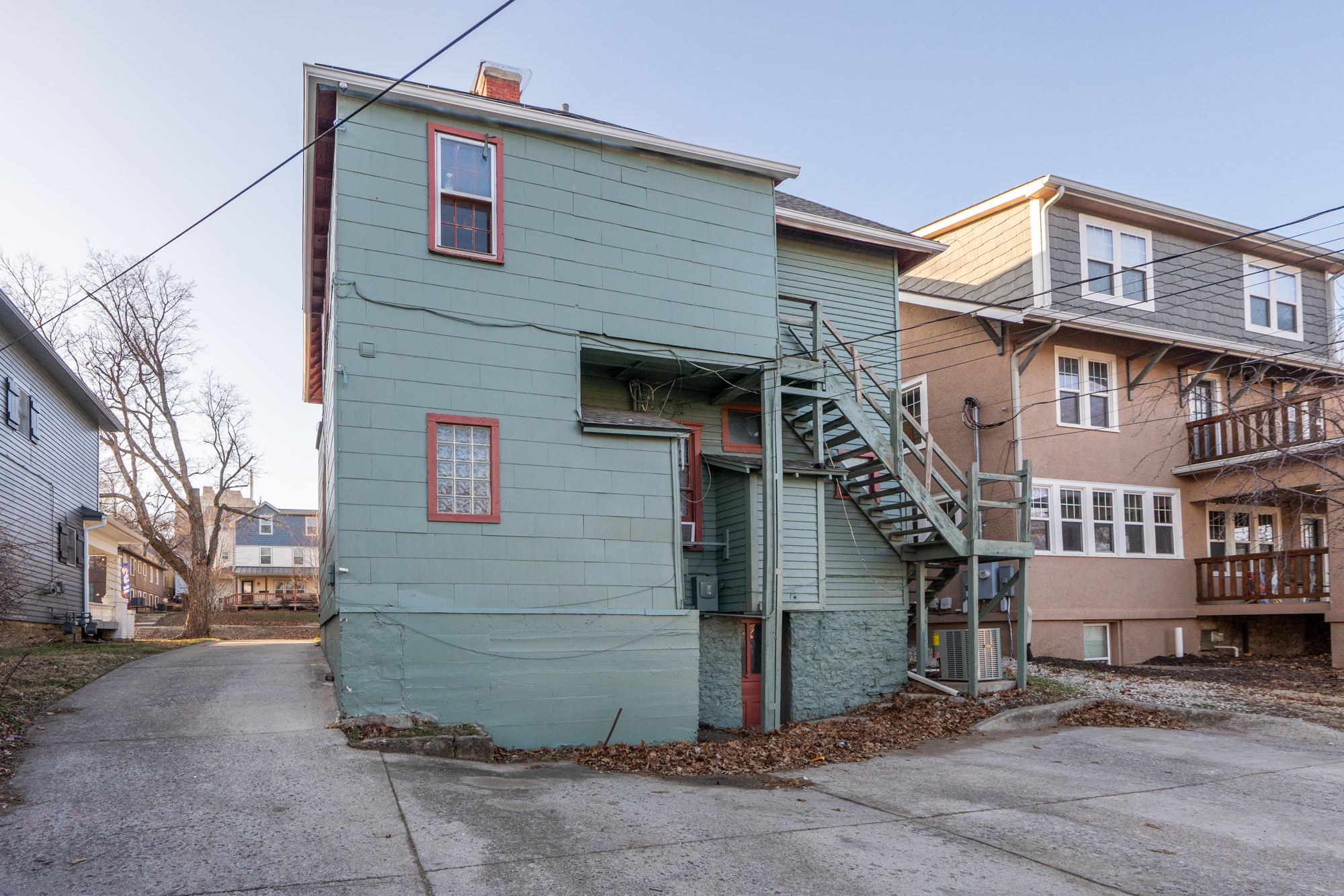 Property thumbnail image